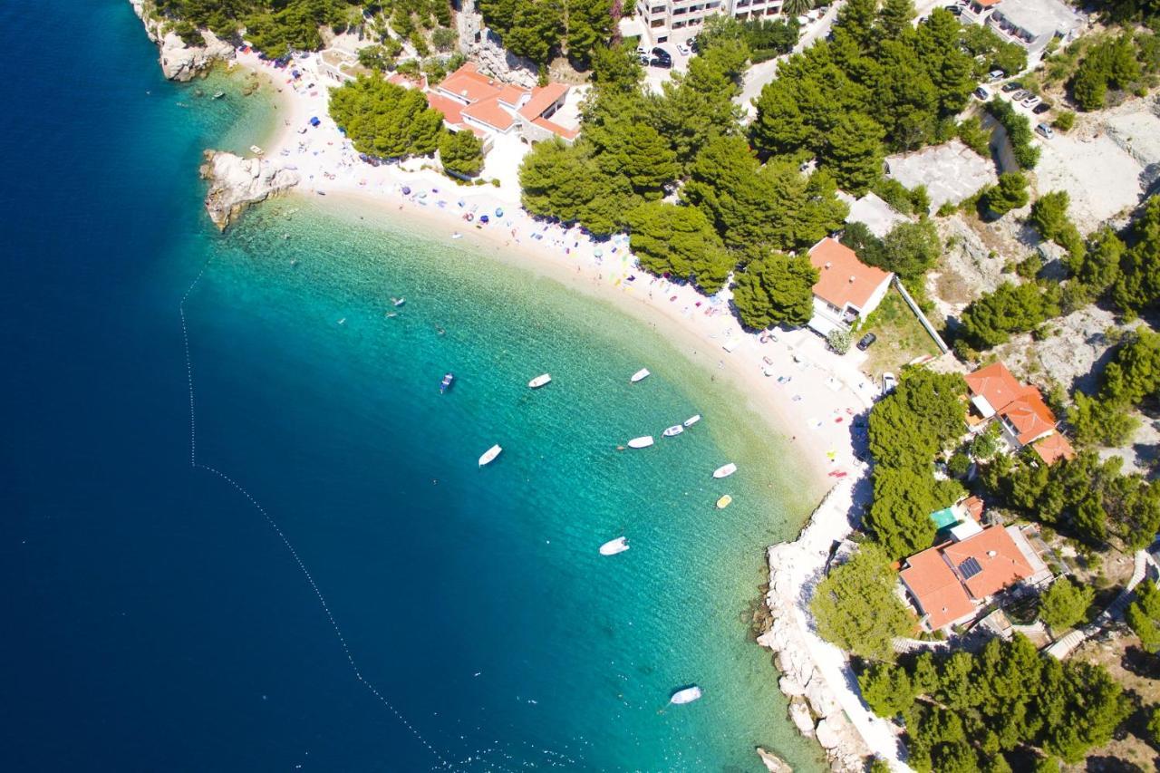 Rooms With A Parking Space Brela, Makarska - 17281 Eksteriør billede